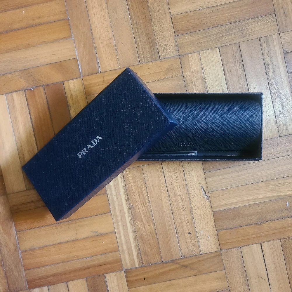 Prada frames - Picture 8 of 11